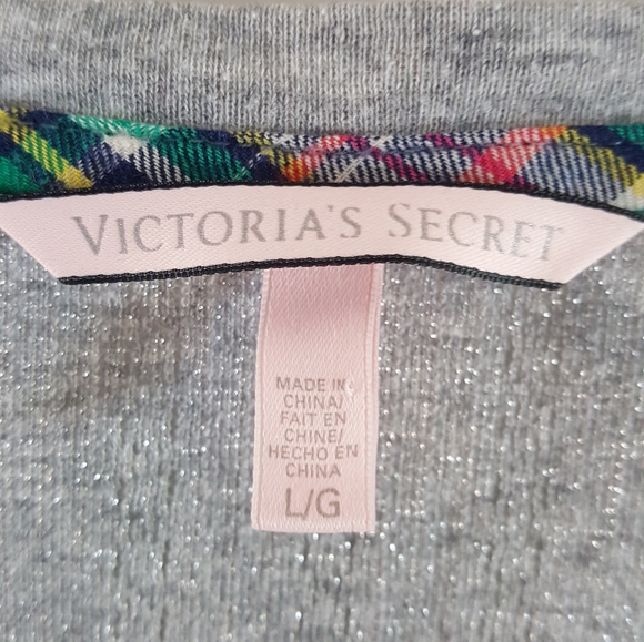 Victoria Secret L/S pullover - Picture 3 of 5